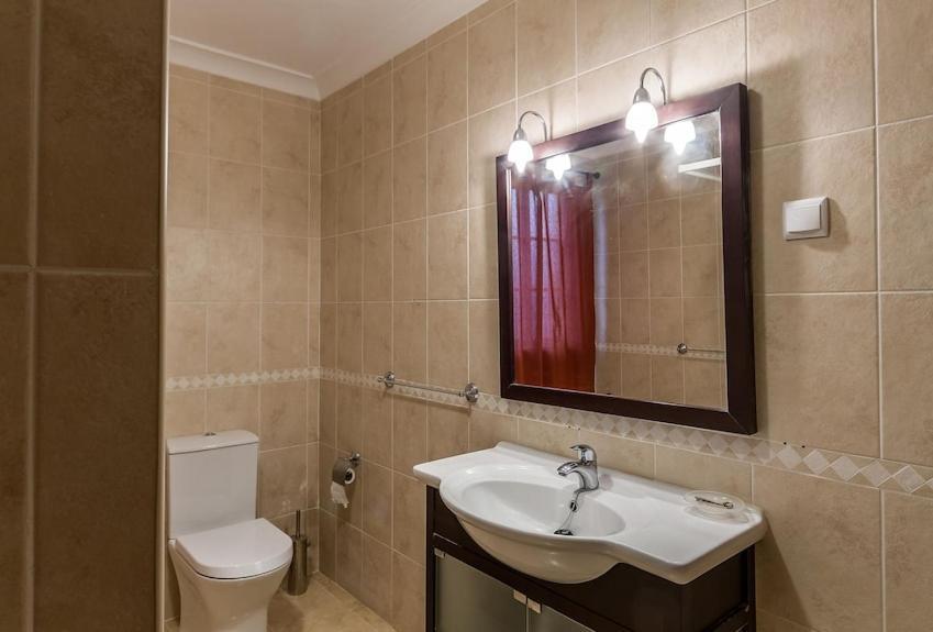 Lagos Suite Buitenkant foto