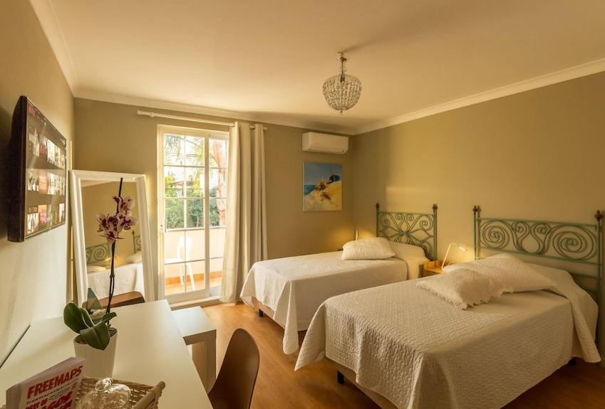 Lagos Suite Buitenkant foto
